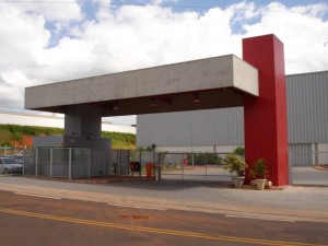 Distribuidora Paulista de Miudezas Ltda           