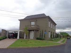 Residência no Condomínio EcoVillage I     